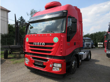 Tahač IVECO