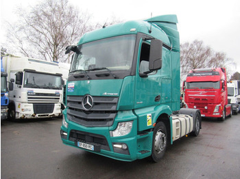 Tahač MERCEDES-BENZ Actros 1845