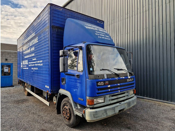 Skříňový nákladní auto DAF
