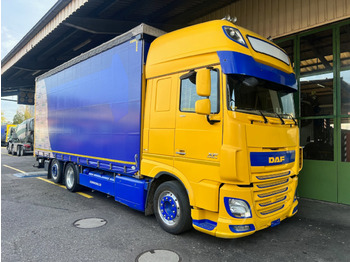 Plachtový nákladní auto DAF XF 510