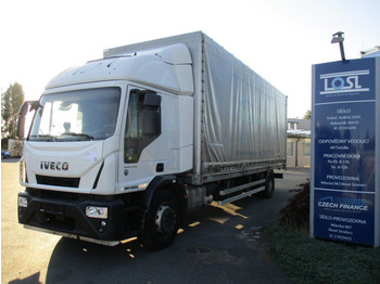 Plachtový nákladní auto IVECO