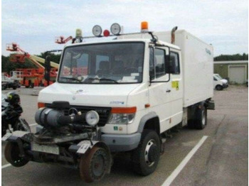 Skříňový nákladní auto MERCEDES-BENZ Vario