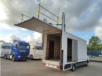 Skříňový nákladní auto MERCEDES-BENZ Atego 1018