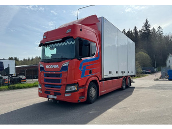 Chladírenský nákladní automobil SCANIA R 580