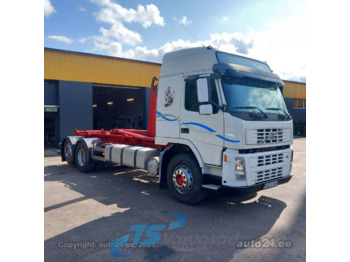 Hákový nosič kontejnerů VOLVO FM12