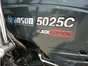 Traktor Branson 5225 black edition: obrázek 1