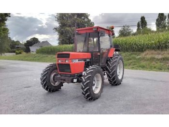 Traktor CASE IH 845 XL: obrázek 1