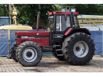 Traktor Case 1455XL: obrázek 1