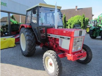 Traktor Case IH 744 S: obrázek 1