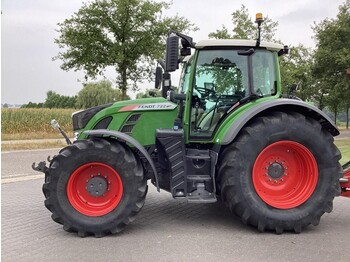 Traktor Fendt 722 Vario S4 ProfiPlus: obrázek 1