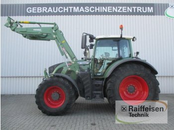 Traktor Fendt 724 S4 ProfiPlus: obrázek 1