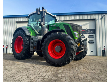 Fendt 828 Profi Plus S4 - Traktor: obrázek 1