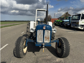 Ford Dexta - Traktor: obrázek 2