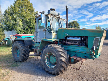 Traktor HTZ XTZ T-150K: obrázek 1