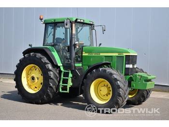 Traktor John Deere 7710: obrázek 1