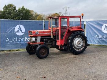 Obkročný traktor Massey Ferguson 165: obrázek 1