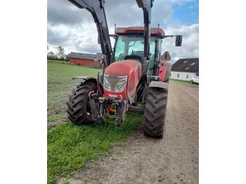 Zemědělský traktor — McCormick x6.430 