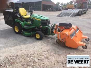Mini traktor John Deere x 950 R