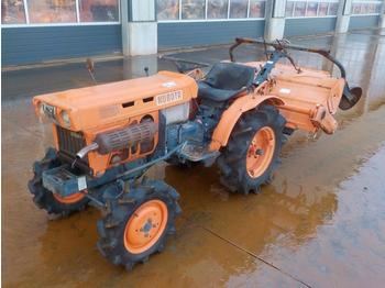 Mini traktor Kubota B7001