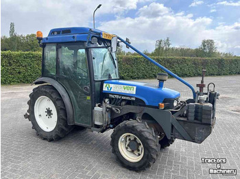 New Holland TN75 V smalspoor tractor - Traktor: obrázek 4