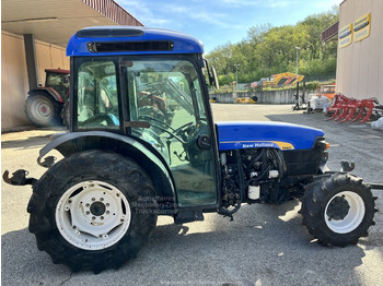 New Holland TNF80A - Traktor: obrázek 1