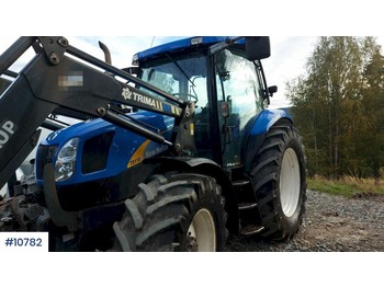 Traktor New Holland TS110A: obrázek 1