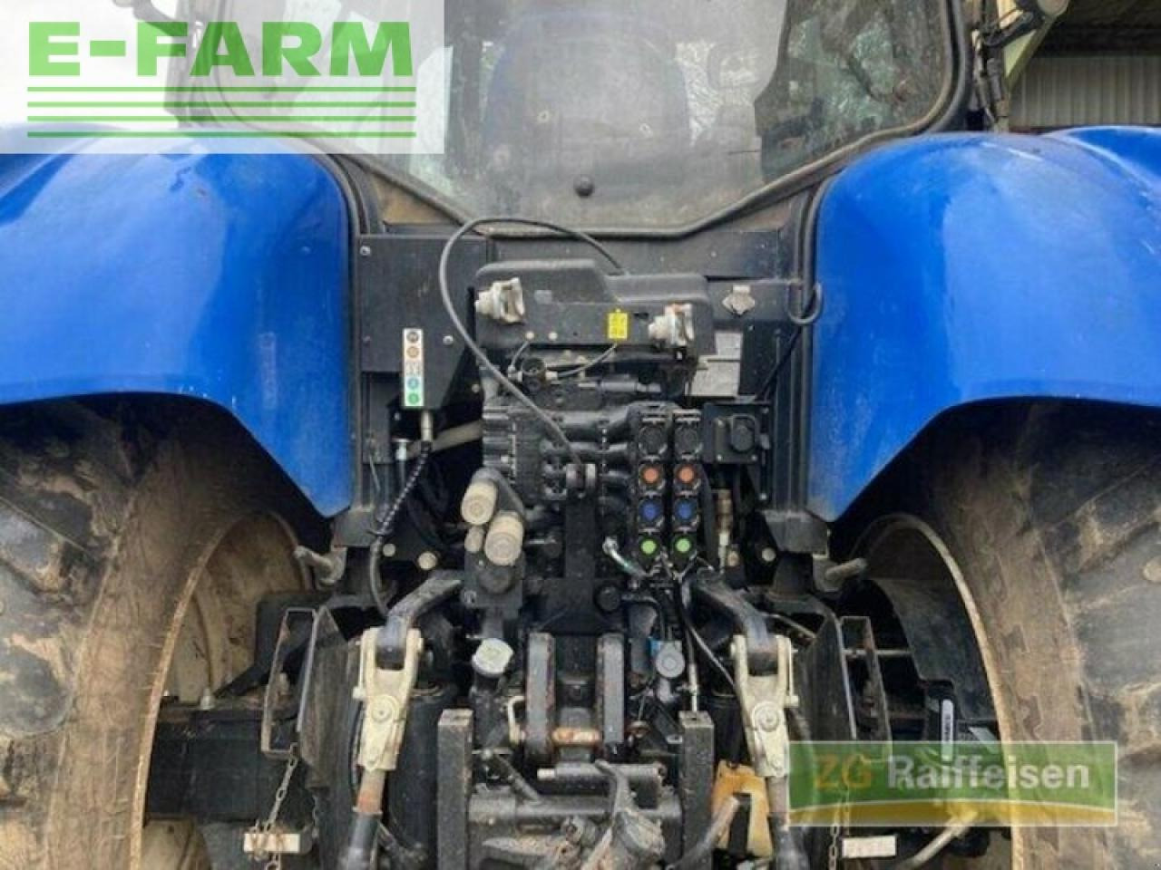 Traktor New Holland t7.210: obrázek 9