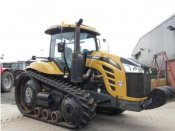 Pásový traktor Challenger mt 775 e