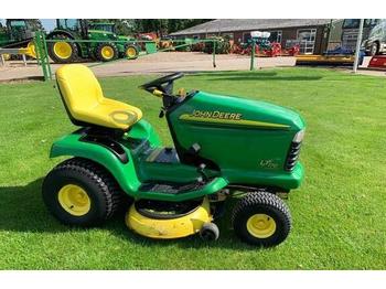 Sekačka na trávu John Deere LT170