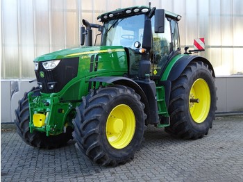 Traktor John Deere 6250R