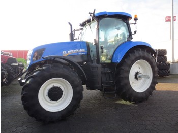 Traktor New Holland T7060
