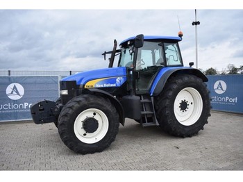 Traktor New Holland TM190