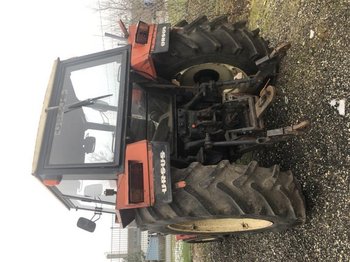 Traktor Ursus 385: obrázek 1