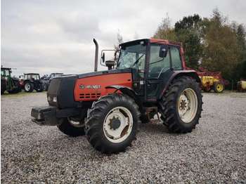 Traktor Valmet 8100: obrázek 1