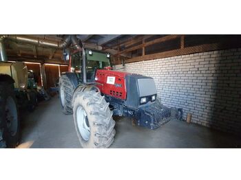 Traktor Valtra 8550: obrázek 1
