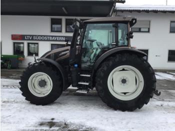 Nový Traktor Valtra G 125eV 1B9: obrázek 1