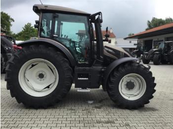 Nový Traktor Valtra G 135 A 1B9: obrázek 1
