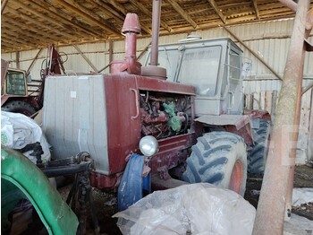 Traktor XTZ T-150K: obrázek 1