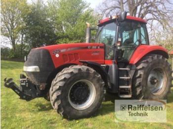 Zemědělský traktor Case-IH Magnum 225