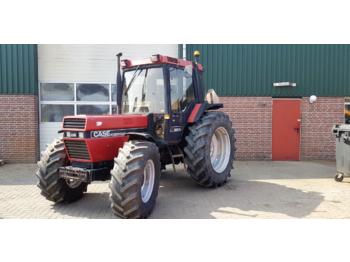 Zemědělský traktor Case international 856 XL