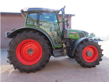 FENDT 207 Vario - zemědělský traktor