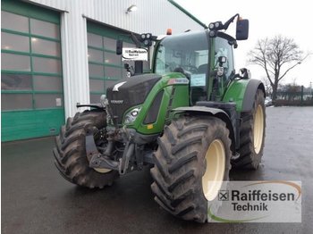 Zemědělský traktor Fendt 724 Vario S4