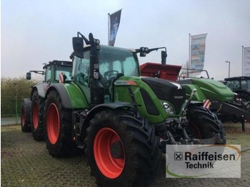 Zemědělský traktor Fendt 724 Vario S4 Profi Plus