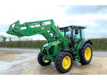 Zemědělský traktor John Deere 5115R & Loader