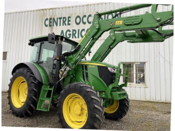 Zemědělský traktor John Deere 6100RC