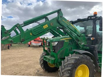 Zemědělský traktor John Deere 6120R