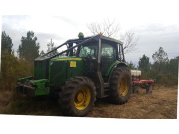 Zemědělský traktor John Deere 6175R