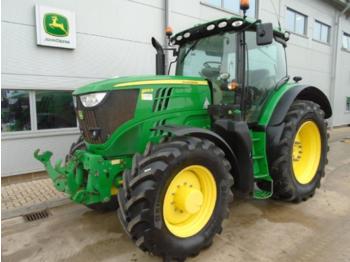 Zemědělský traktor John Deere 6195r