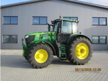 Zemědělský traktor John Deere 6250R Demo