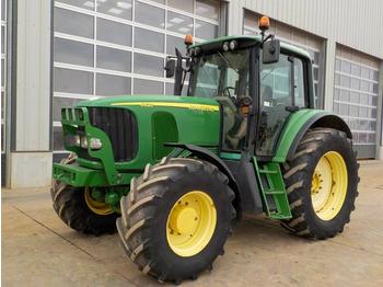 Zemědělský traktor John Deere 6620